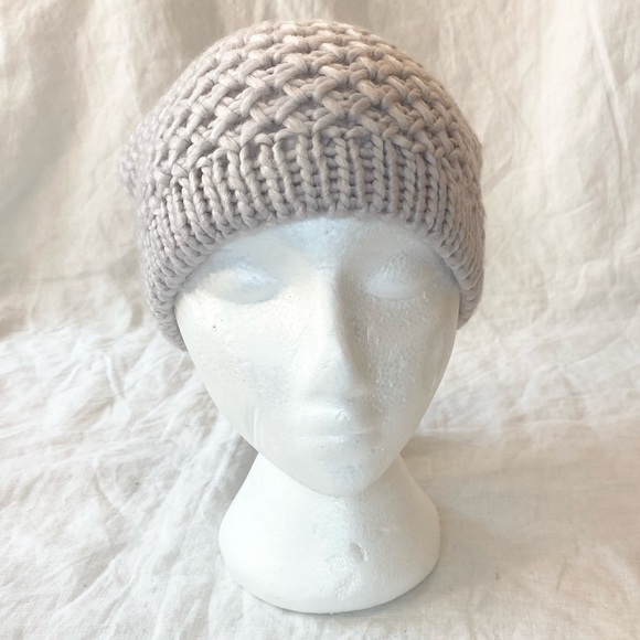 Lord & Taylor Slouching Knit Pom Toque Hat - Picture 5 of 16